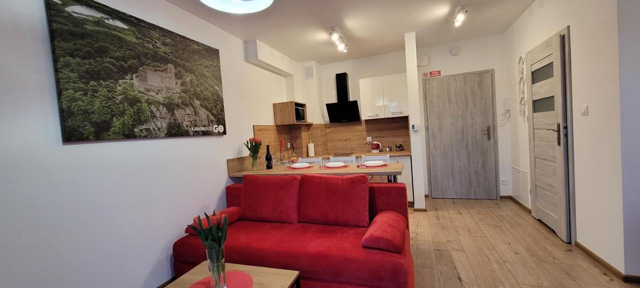 Kolorowe Cieplice - Apartamenty Z Widokiem Na Karkonosze Еленя-Гура Экстерьер фото