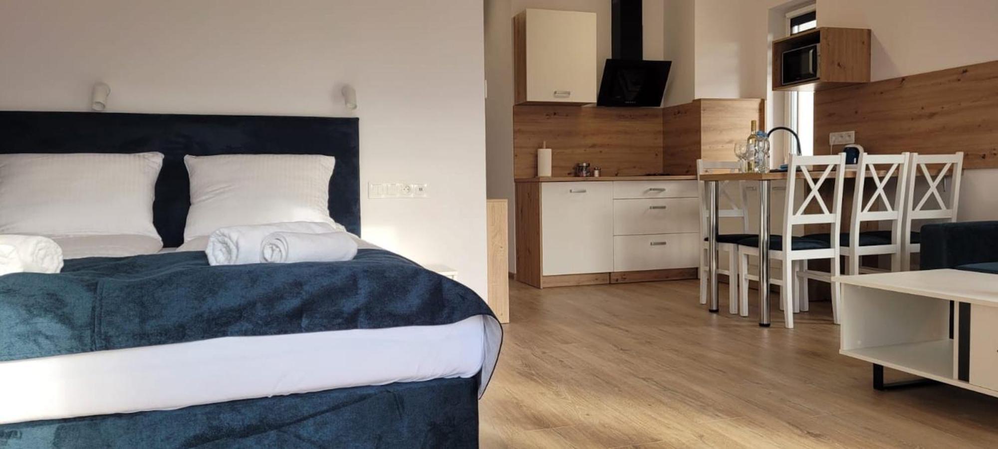 Kolorowe Cieplice - Apartamenty Z Widokiem Na Karkonosze Еленя-Гура Экстерьер фото